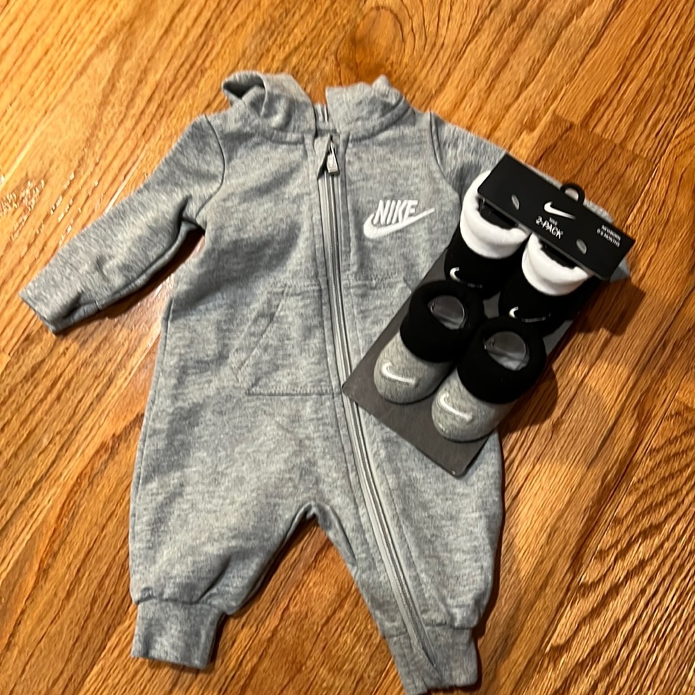 Nike newborn bundle